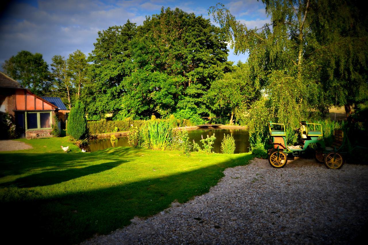 Au Mesnil Le Bas Bray Bed & Breakfast Bures-en-Bray Eksteriør bilde