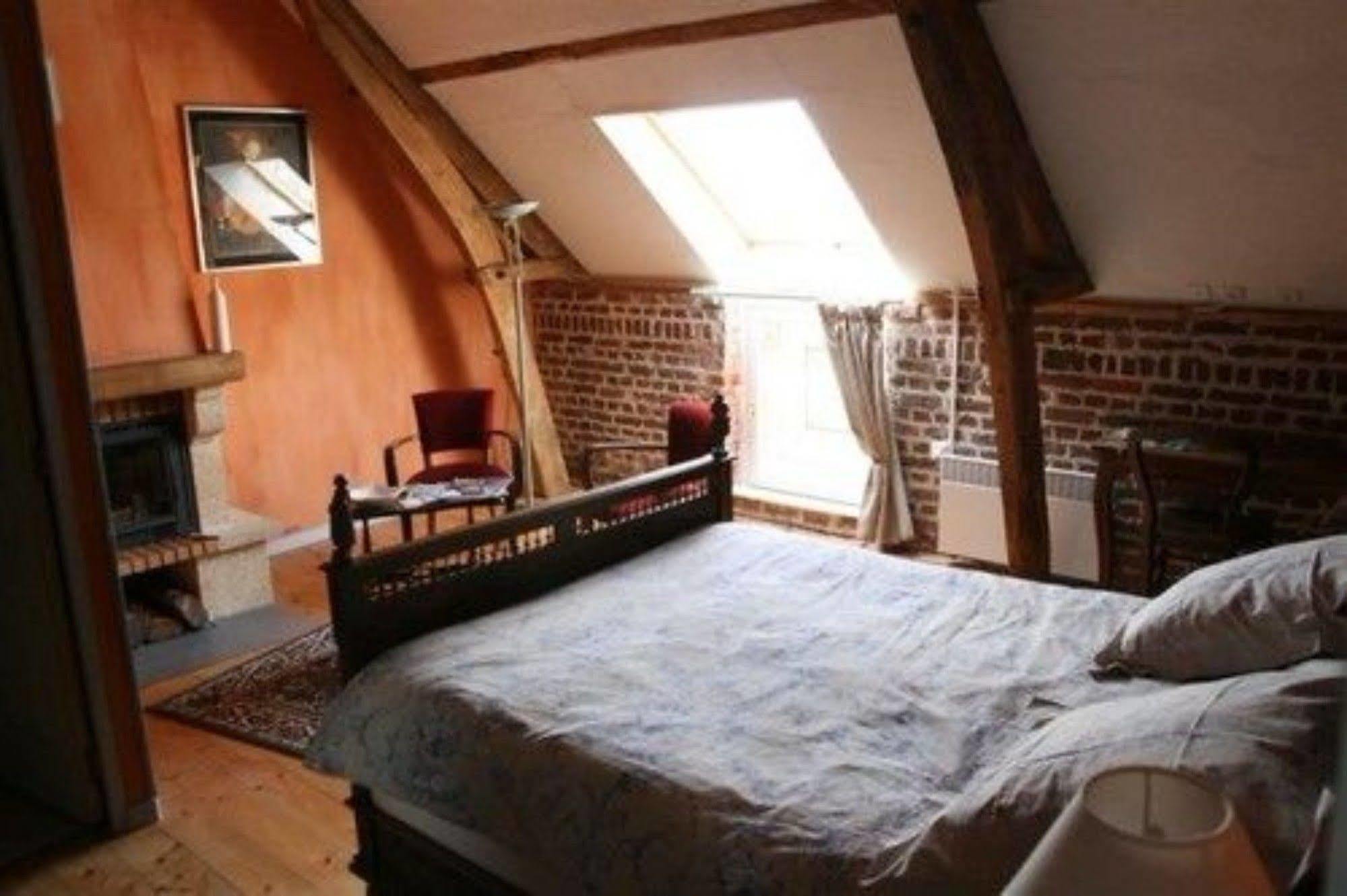 Au Mesnil Le Bas Bray Bed & Breakfast Bures-en-Bray Eksteriør bilde