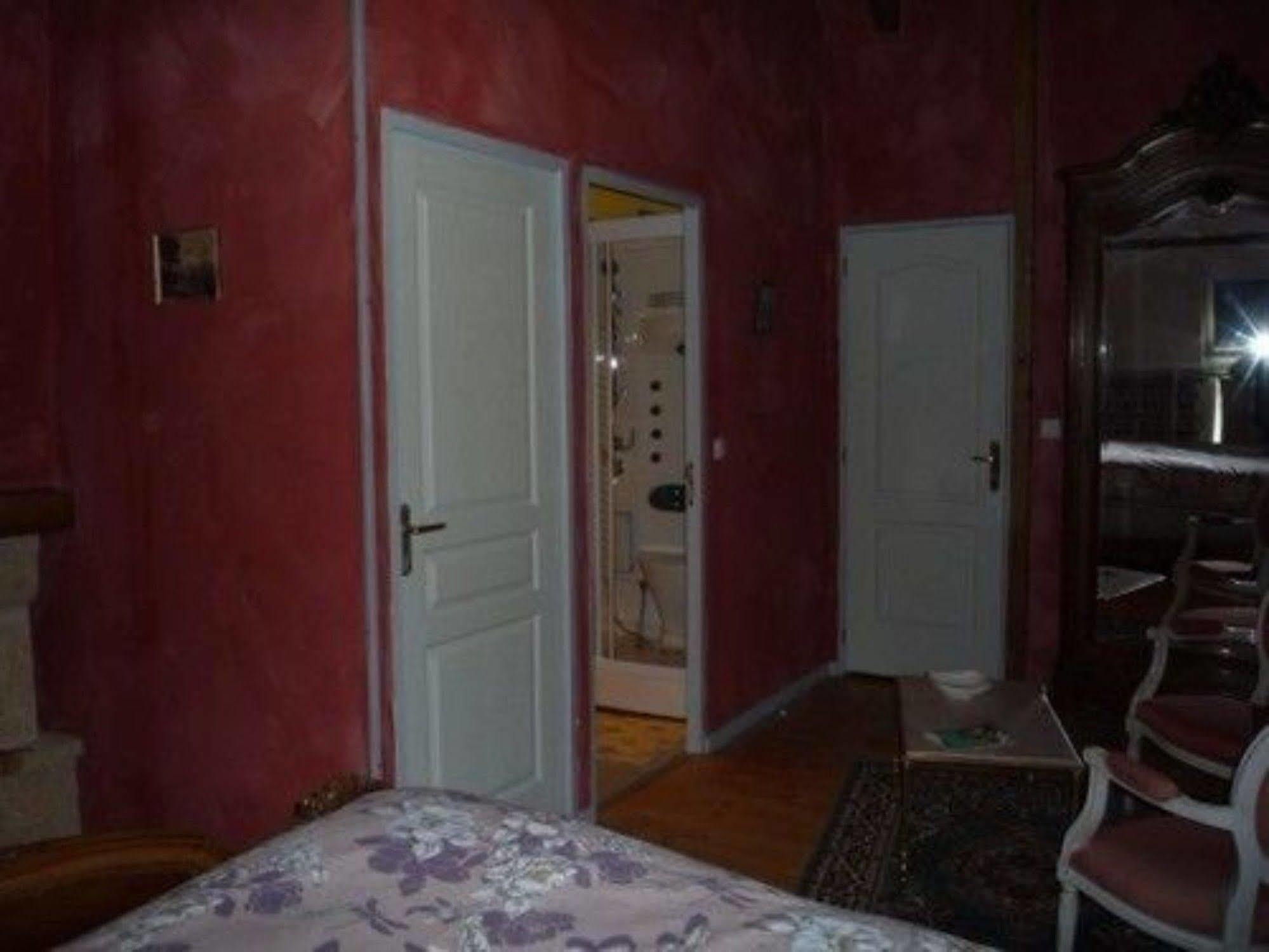 Au Mesnil Le Bas Bray Bed & Breakfast Bures-en-Bray Eksteriør bilde