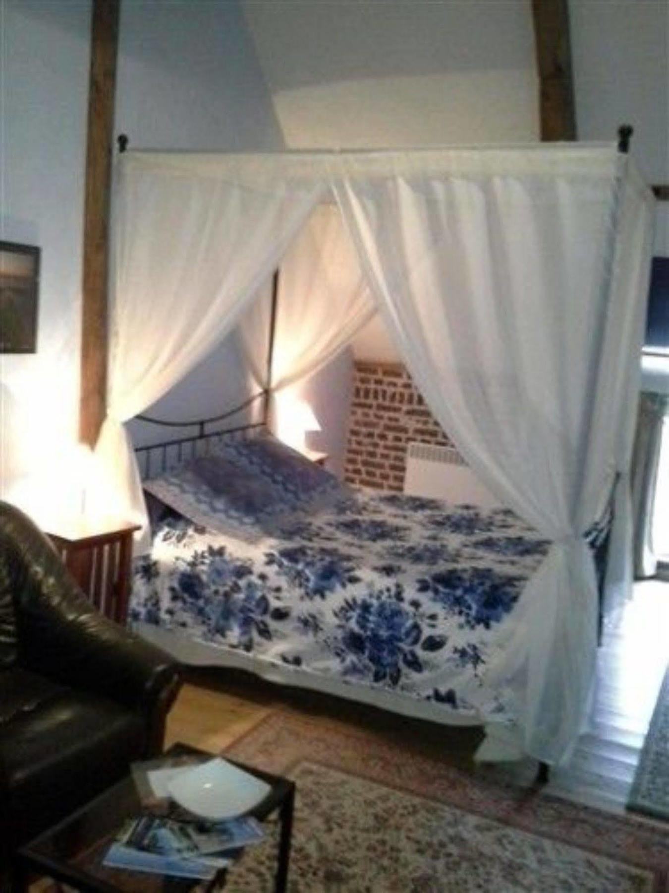 Au Mesnil Le Bas Bray Bed & Breakfast Bures-en-Bray Eksteriør bilde